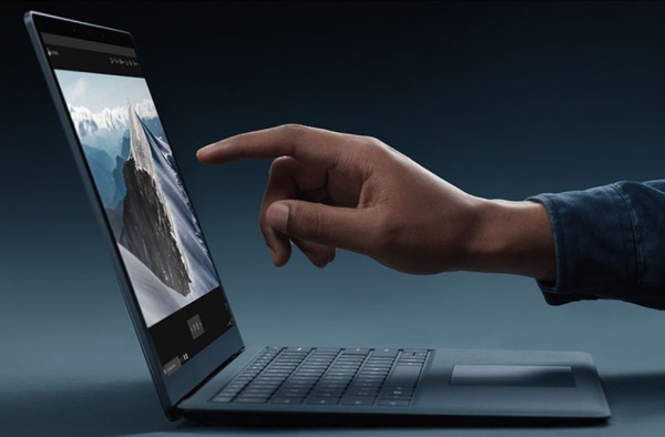 Surface Laptop　公式画像